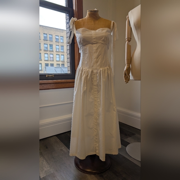 Jolie loft Dresses & Skirts - Chic White Midi Dress with Tie Straps